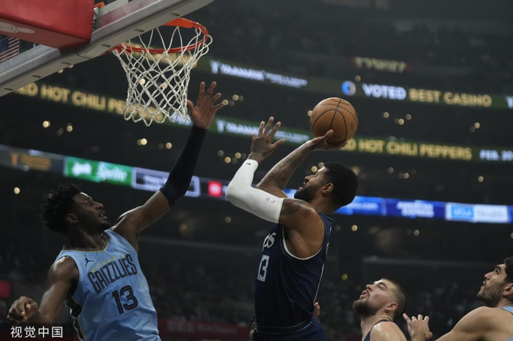 们在场上表 们在场上表