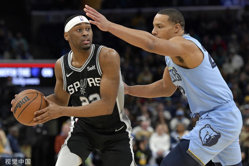 他在比赛中 他在比赛中